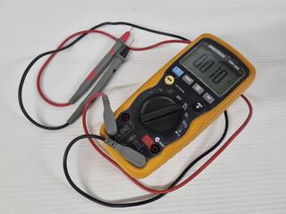 Digitech Multimeter QM1325