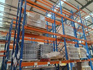 4 Bays of Pallet Racking 