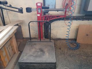 Avery 500kg Analog Industrial Platform Scale