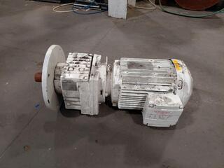 SEW-Eurodrive RF57 DRE100M4 Gearmotor