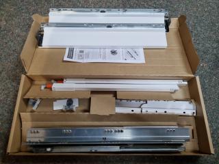 Blum Tanderbox Antaro for Tip-On Bluemotion Drawer Roller Assembly