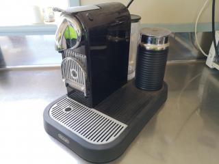 Delonghi Citiz & Milk Benchtop Nespresso Coffee Machine