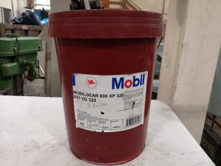 Mobil Mobilgear 600 XP 320 Gear Oil, 20L