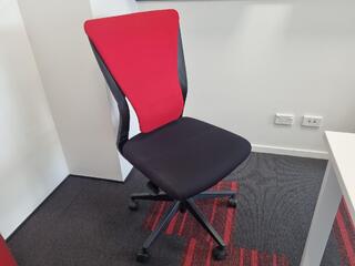Stylish Red/Black Office Desk Chair