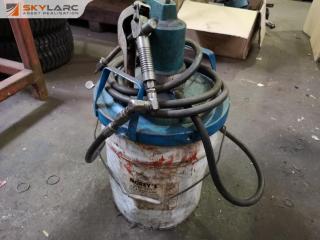 MacNaught Industrial Pneumatic Grease Dispenser w/ Bucket of Grease