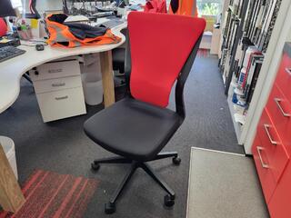 Stylish Red/Black Office Desk Chair