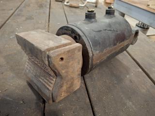 Hydraulic Ram