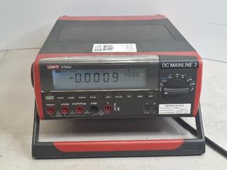 UNI-T UT804 bench multimeter