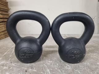 2x 4kg Gravity Cast Kettle Bells by XLR8