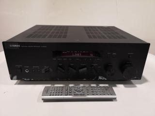 Yamaha Natural Sound Reciever R-S500