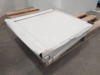 8 x Polished Glossy White Ceramic Tiles (2.8m²)