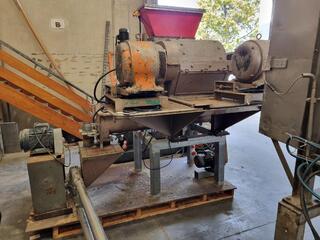 Industrial Crushing / Grinding Machine?