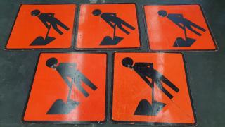 5 RTL Aluminium Reflective Orange ROAD WORKS Signs