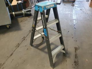 Industrial Stepladder 