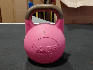 XLR8 8kg Kettlebell