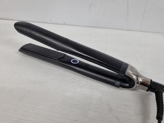 GHD Platinum + Styler Straightener
