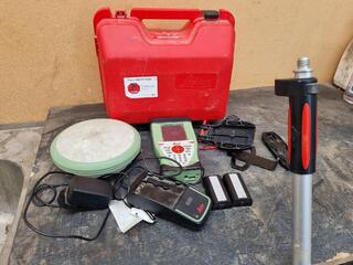 Leica Viva CS10 Field Controller & GS08plus GNSS Reciever