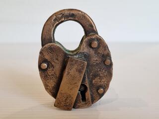 Antique Bronze Padlock