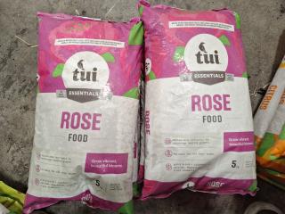 4 x Bags of Rose Food