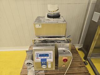 Loma Systems IQ2 Metal Detector