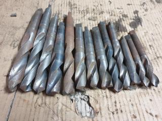 13 x Large Drill Bits