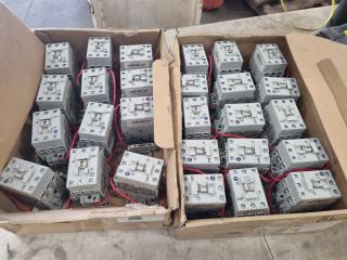 27x Allen Bradley 3-Phase Contactors 100-C30*00