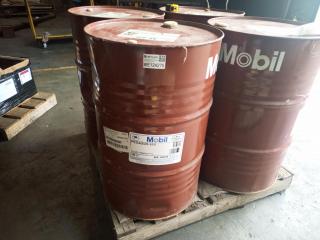 200 Litre Drum Mobil Oil