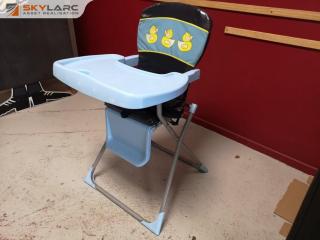 Vintage Classic Retro Folding Baby High Chair