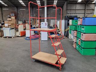 Mobile Platform Step Trolley