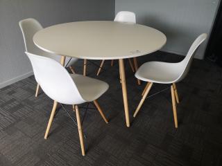 Stylish Office or Cafe Round Table w/ 4x Chairs