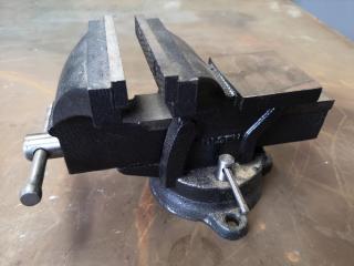 Tolsen 125mm Benchtop Vice