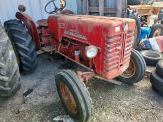 McCormick International B-250 Diesel Tractor 