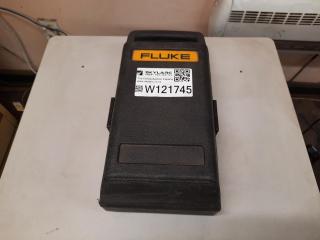 Fluke 714 Thermocouple Calibrator