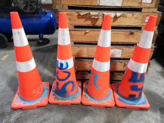 4x Heavy Duty Traffic Road Cones