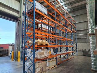 4 Bays of Pallet Racking 