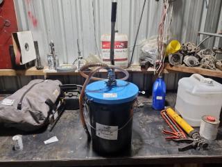 Manual Grease Applicator and Grease