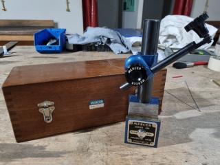 Mercer Series 590 Magnetic Base w/ Wood Case