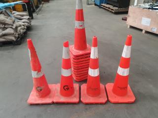 15 Road / Traffic Cones 