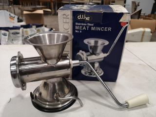 Small Benchtop Meat Mincer by D.Line