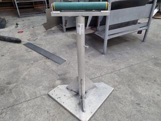 Metal Material Roller Stand
