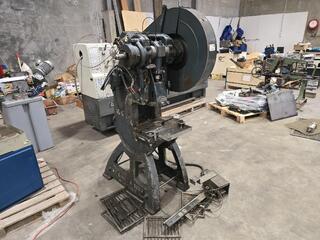 W.G. Goetz & Sons Model 10C Press