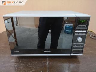 Panasonic 1000W Flatbed Inverter Microwave Oven