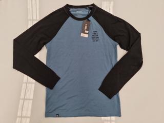 Mons Royale Icon Raglan  Merino Top - Small