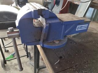 Wayco Equipment Benchtop Vice