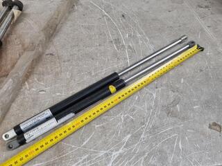 2x Gas Struts, 530mm Lengths