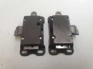 2 x MD500 Door Latches