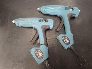2 Hot Glue Guns