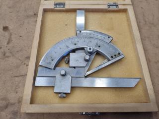 Universal Bevel Protractor w/ Case