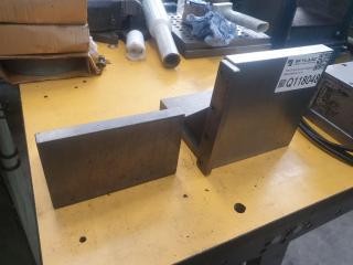 2 x Small Angle Plates