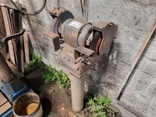 Pedestal 170mm Bench Grinder Single Phase